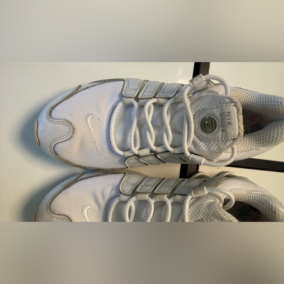 Vintage Nike Shox NZ White Metallic Silver Y2K Aesthetic Women's Size 9 EUR 40.5 - Picture 8 of 11